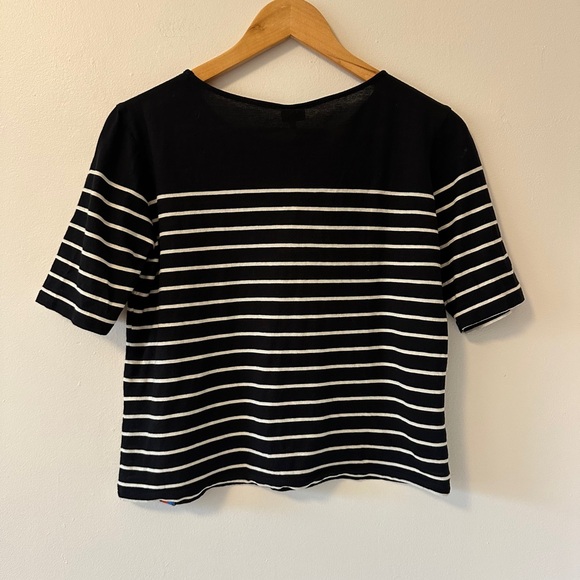 NWT KULE Baha Black and Cream Striped Short Sleeve Top | Size XS - Picture 4 of 9